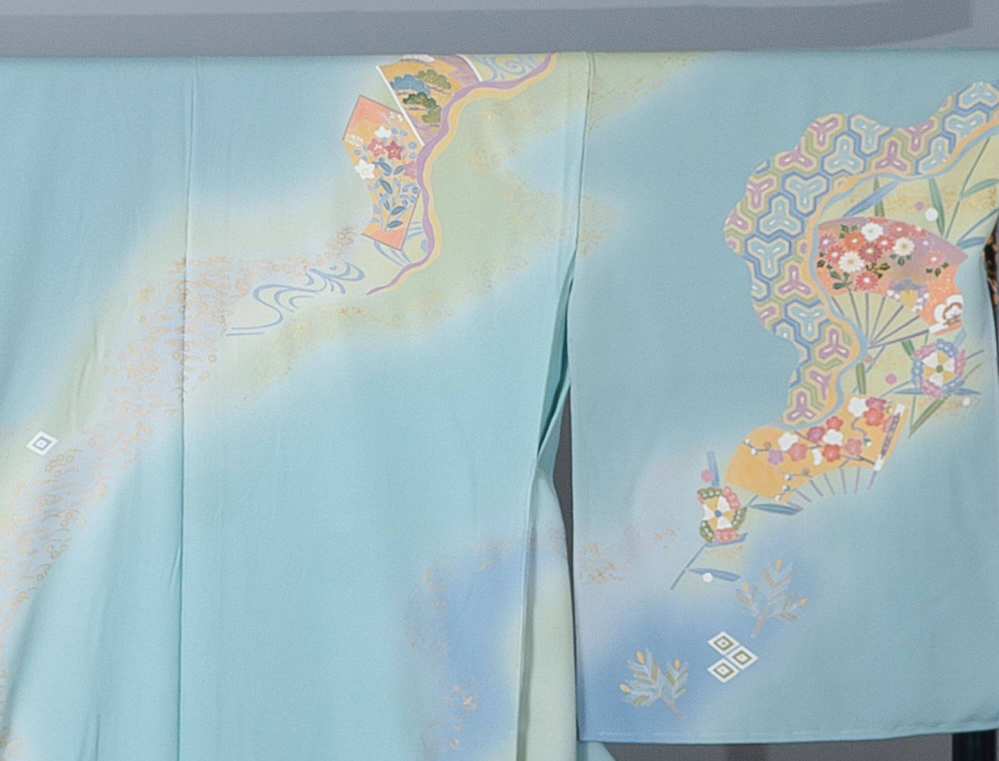 新品【訪問着】水色系 扇面(せんめん)×松・笹・梅|友禅染め 絹100% 八掛付き 未仕立て